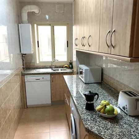 Spacious Merced Apartment *